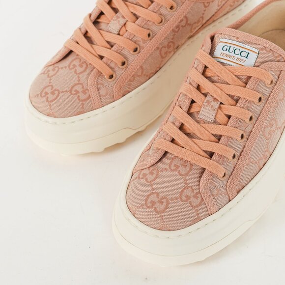 Gucci Pink New Canvas GG Monogram Platform Sneakers - Picture 6 of 11